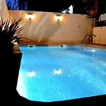 Guest house Lourenco's House Deluxe