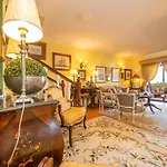 Lourenco's House Deluxe