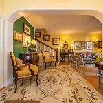 Lourenco's House Deluxe 4*