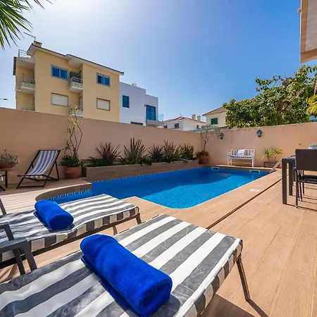 Affittacamere Lourenco's House Deluxe 4*