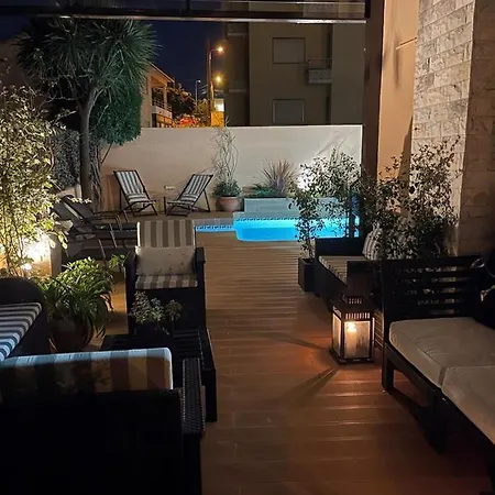 게스트하우스 Lourenco's House Deluxe 4*