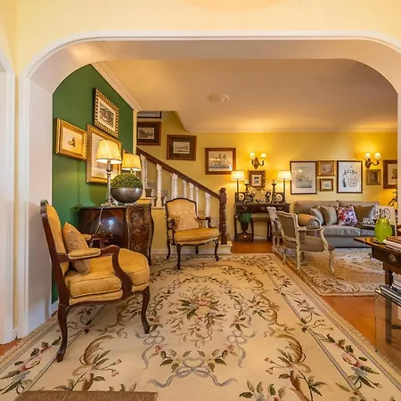 Lourenco's House Deluxe 4*