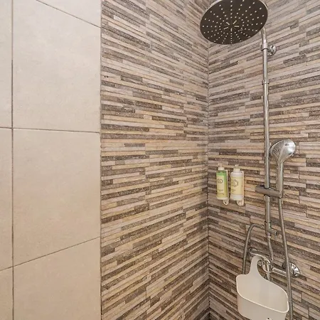 Affittacamere Lourenco's House Deluxe 4*